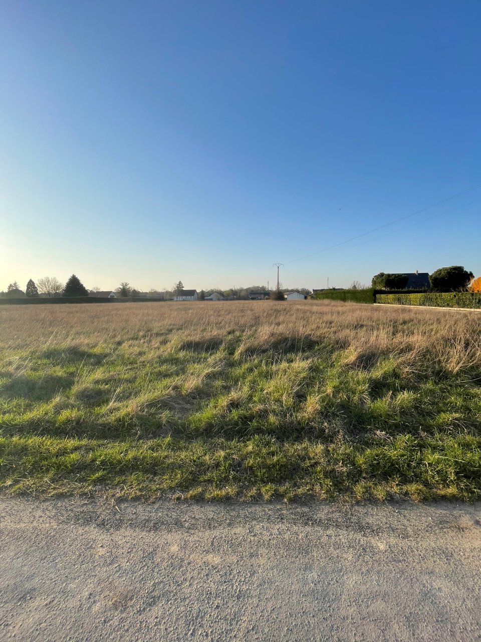 terrain ambillou.jpg